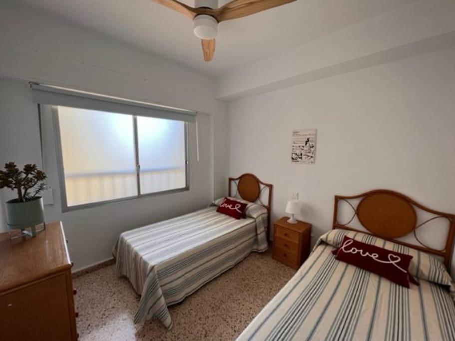 Apartamento Ideal Familias Playa de Gandia ภายนอก รูปภาพ